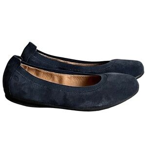 Josef Seibel Pippa 33 Navy Leather Flats, New in Box